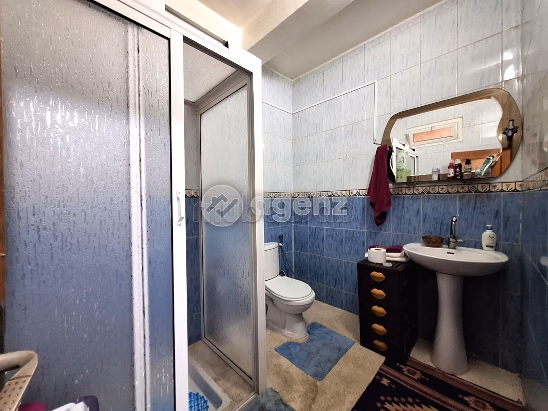 Appartement à vendre 222 m², 4 chambres Zone Industrielle Oukacha Casablanca — 6