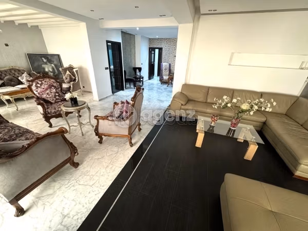 Affitto di un bellissimo appartamento a Gauthier. 2 belle camere da letto. Arredato