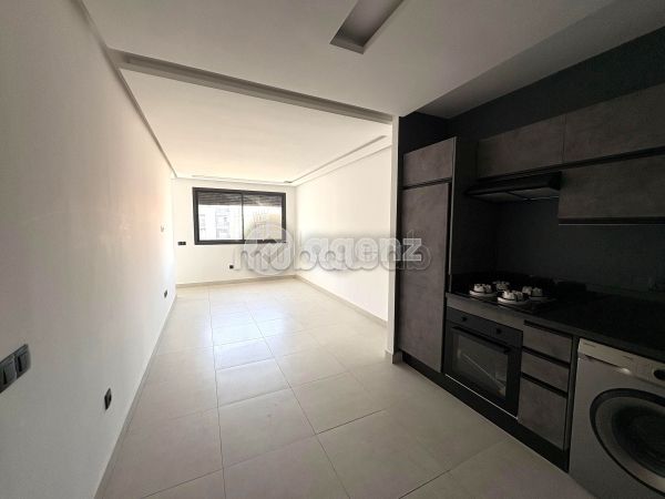 Beautiful apartment for sale in Les Hôpitaux. Dimension 58 m². No Lift