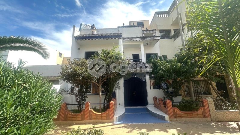 House for sale in Al Qods. 5 rooms. Beautiful terrace