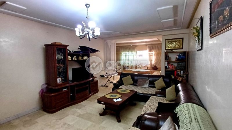 Sale of a lovely apartment in Bourmana. Surface area 149 m². No Lift, Balcony