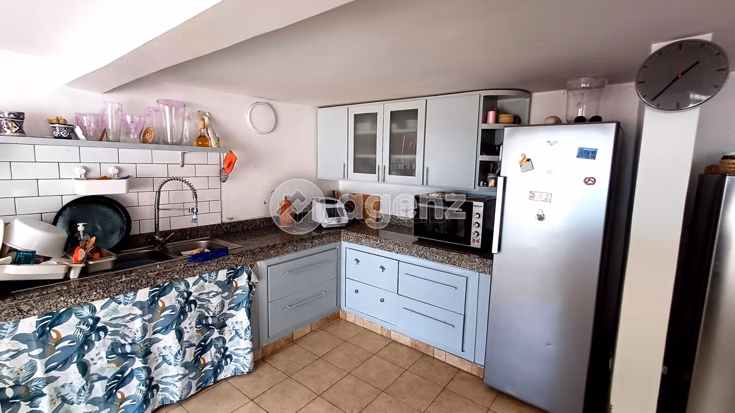 Magnifica villa in vendita a Oasis. 4 belle camere da letto. Giardino e garage