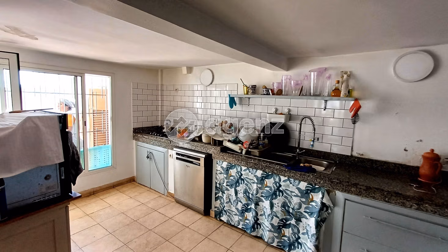 Magnifica villa in vendita a Oasis. 4 belle camere da letto. Giardino e garage