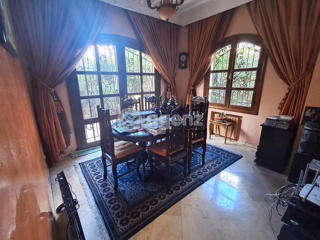 Villa à vendre 400 m², 5 chambres Oulfa Casablanca