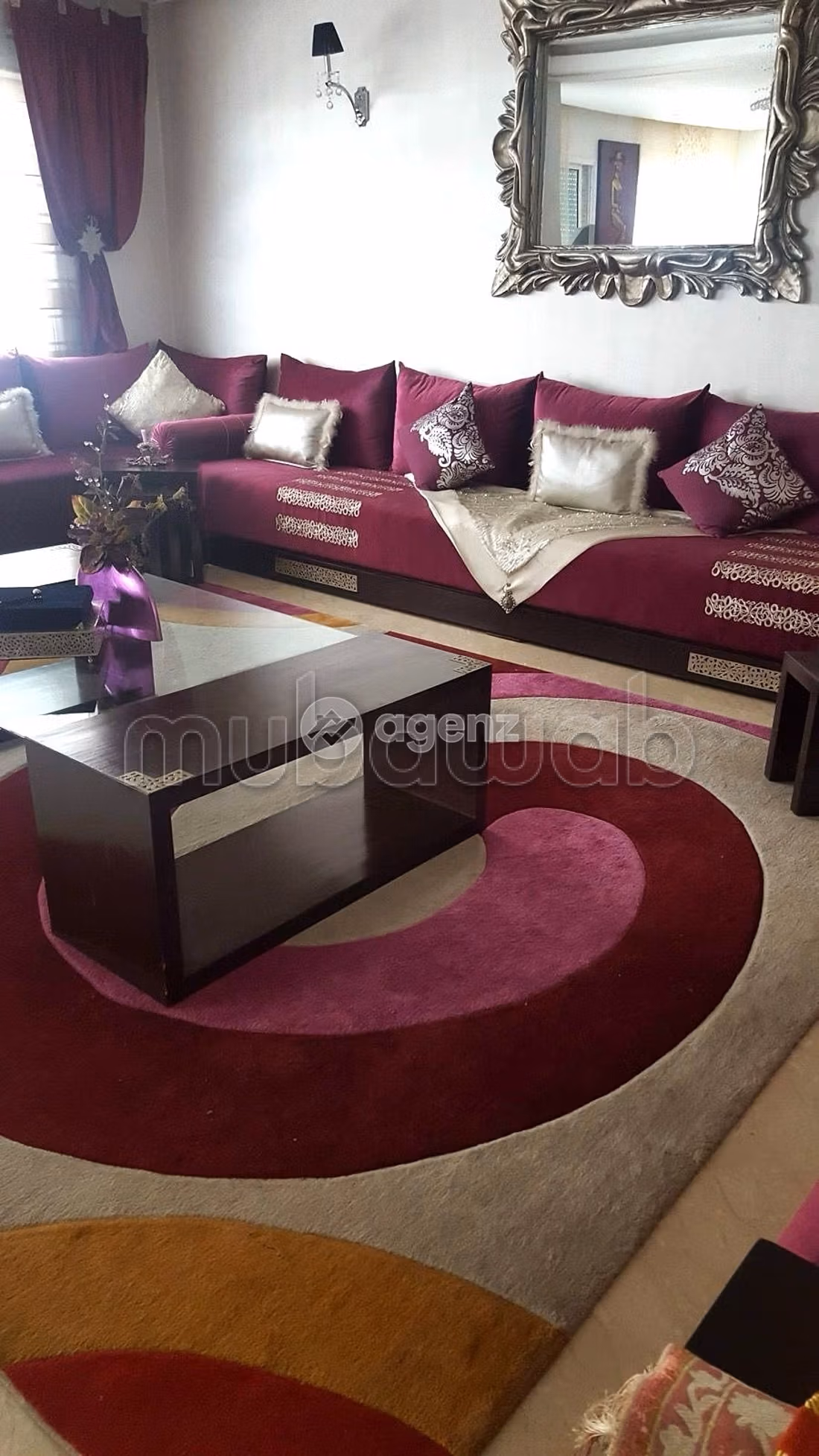 Appartamento da acquistare a Val Fleury. Superficie 250 m². Posto auto e ascensore