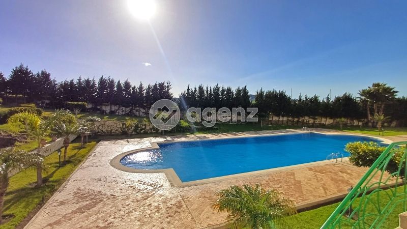 Apartment for sale in Achakar. Surface area 59 m². Lift and parking