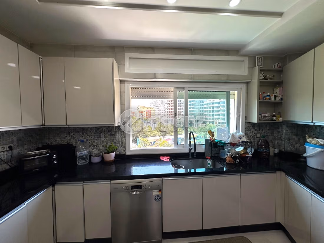 Apartment to purchase in Marchan. Small area 142 m². Well furnished