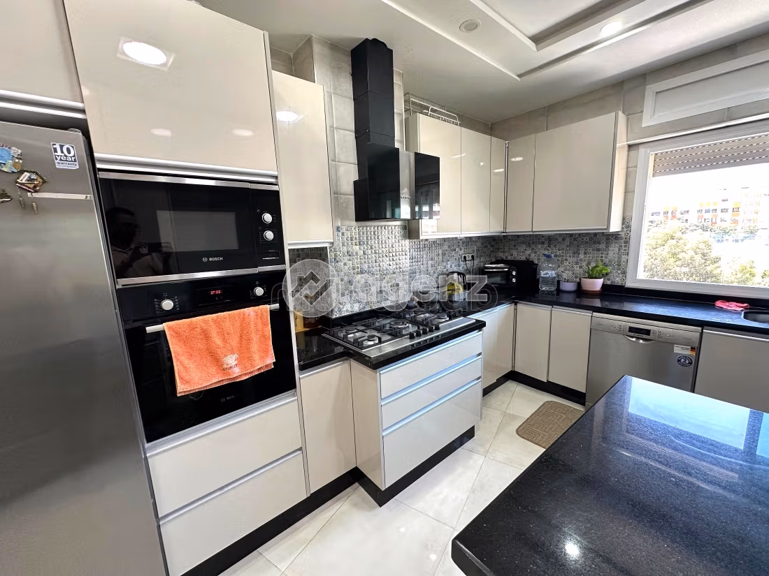 Apartment to purchase in Marchan. Small area 142 m². Well furnished