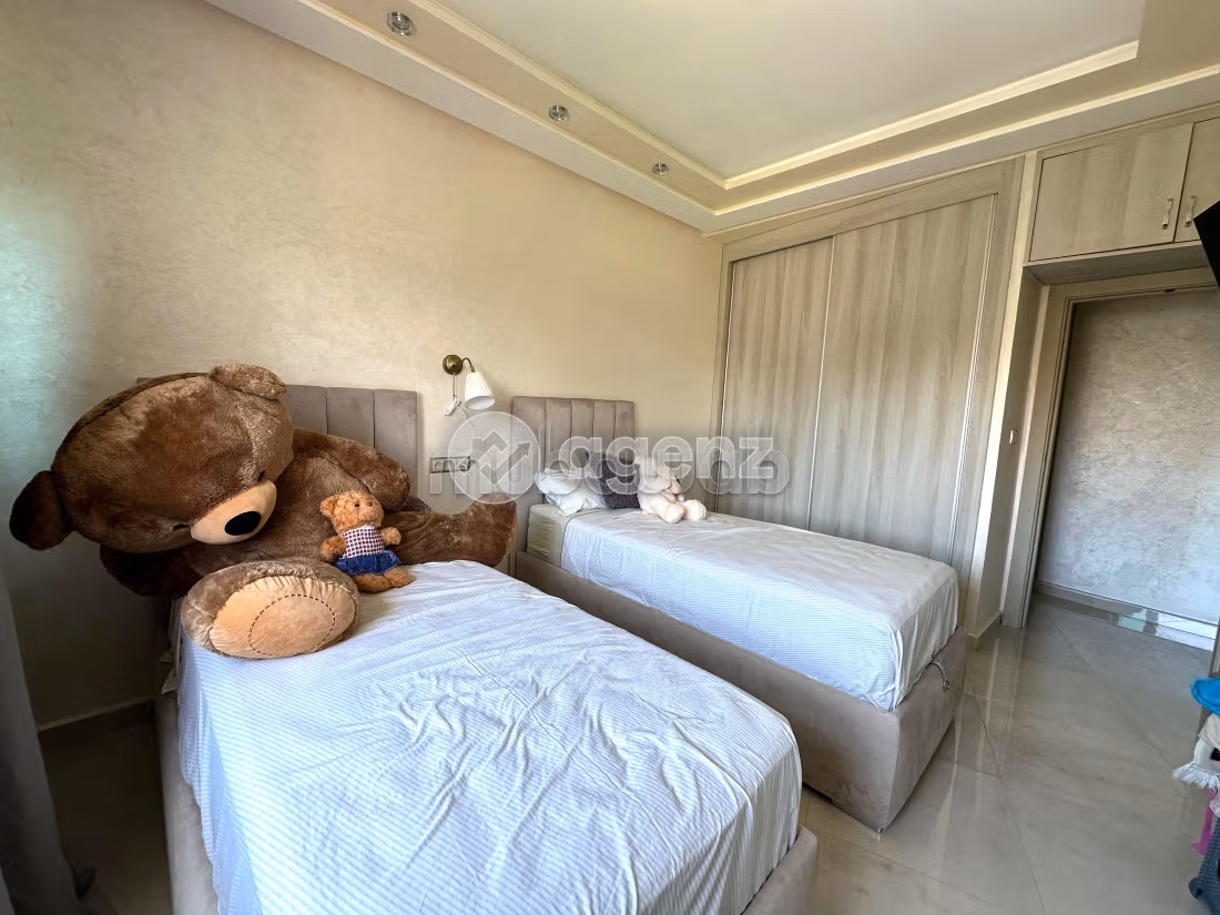 Apartment to purchase in Marchan. Small area 142 m². Well furnished