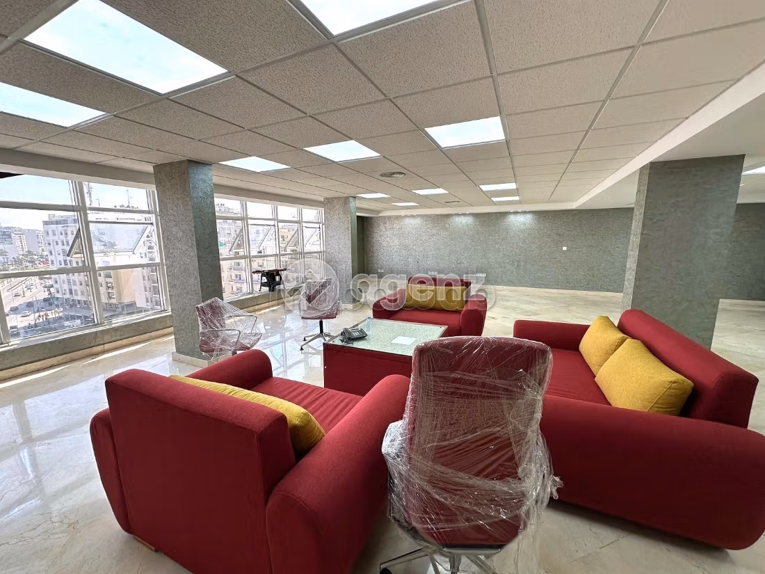 Bureau à louer 123 m² Administratif Tanger