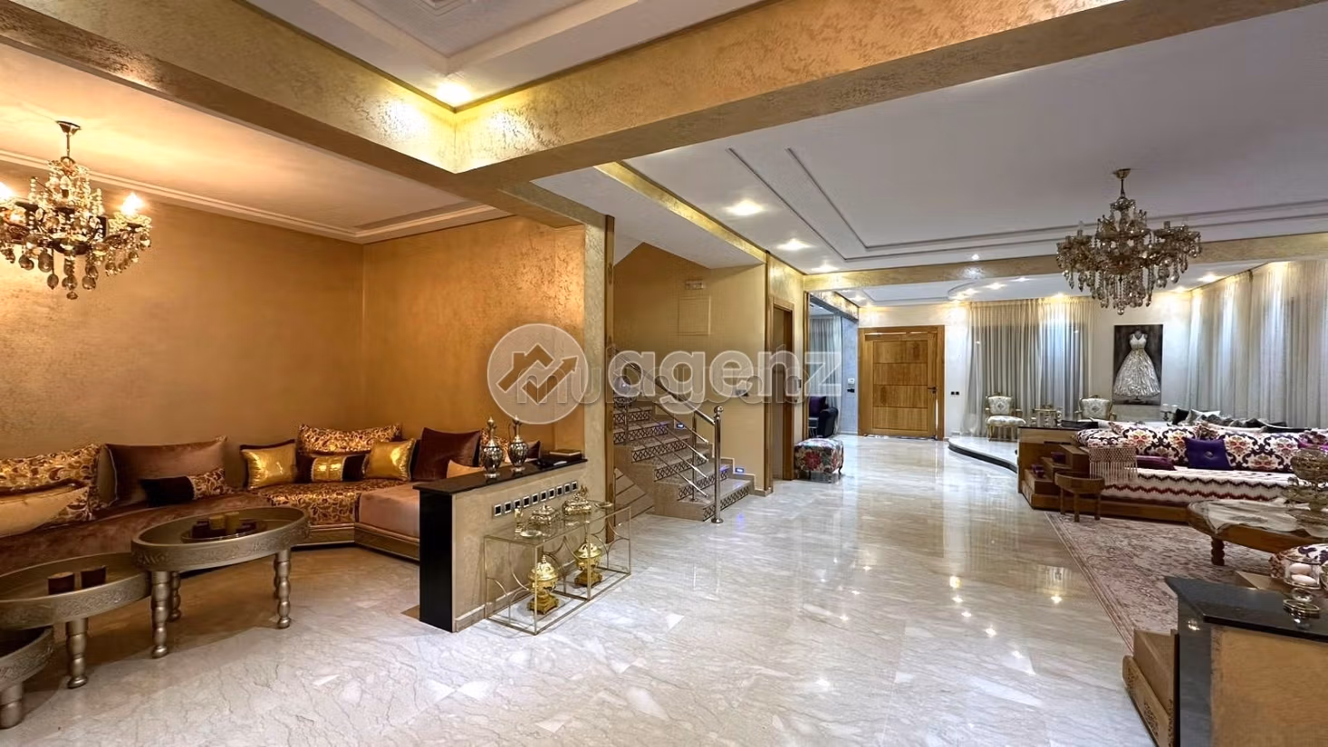Nu kopen: villa's en luxe woningen. 4 Kamers. Gemeubileerd