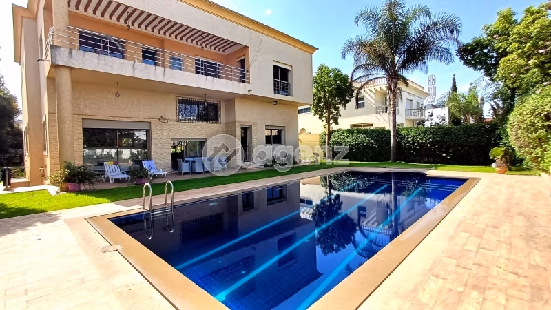 Villa à vendre 955 m², 6 chambres La Siesta Mohammedia