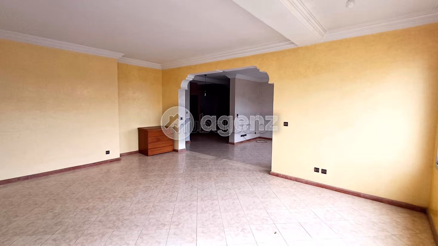 Duplex à vendre 450 m², 3 chambres Bab Mansour Mohammedia