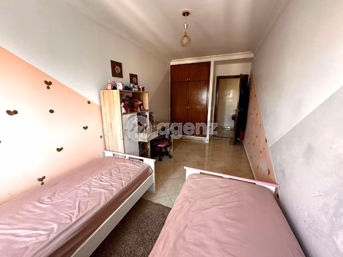 Apartment for sale. 2 beautiful rooms. Fully equipped kitchen