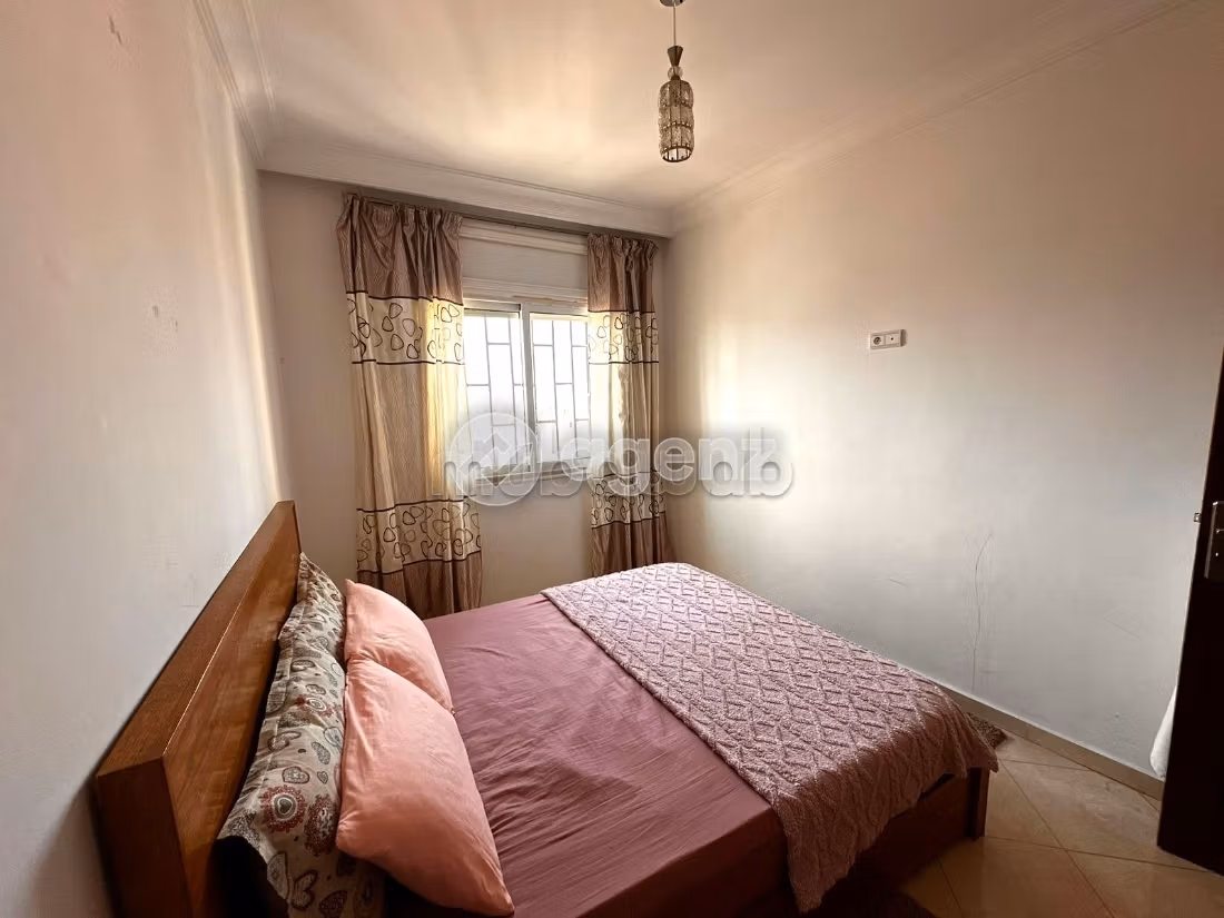 Apartment for sale. 2 beautiful rooms. Fully equipped kitchen