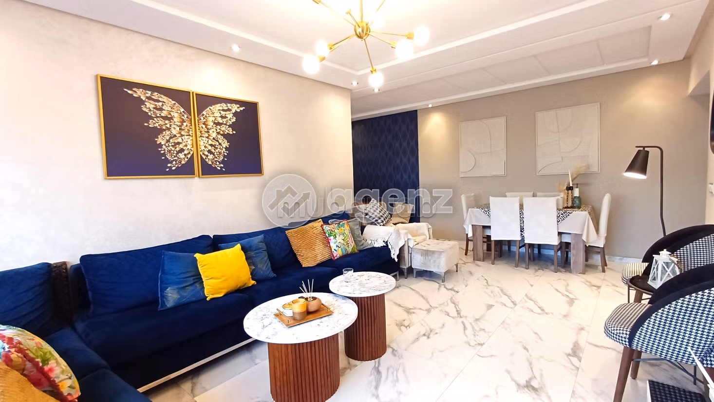 Piso en venta en La Gironde. Area 91 m². Con ascensor y terraza