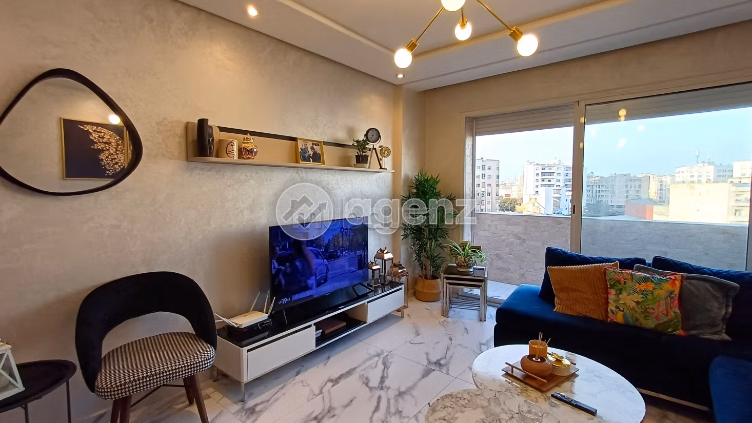 Piso en venta en La Gironde. Area 91 m². Con ascensor y terraza