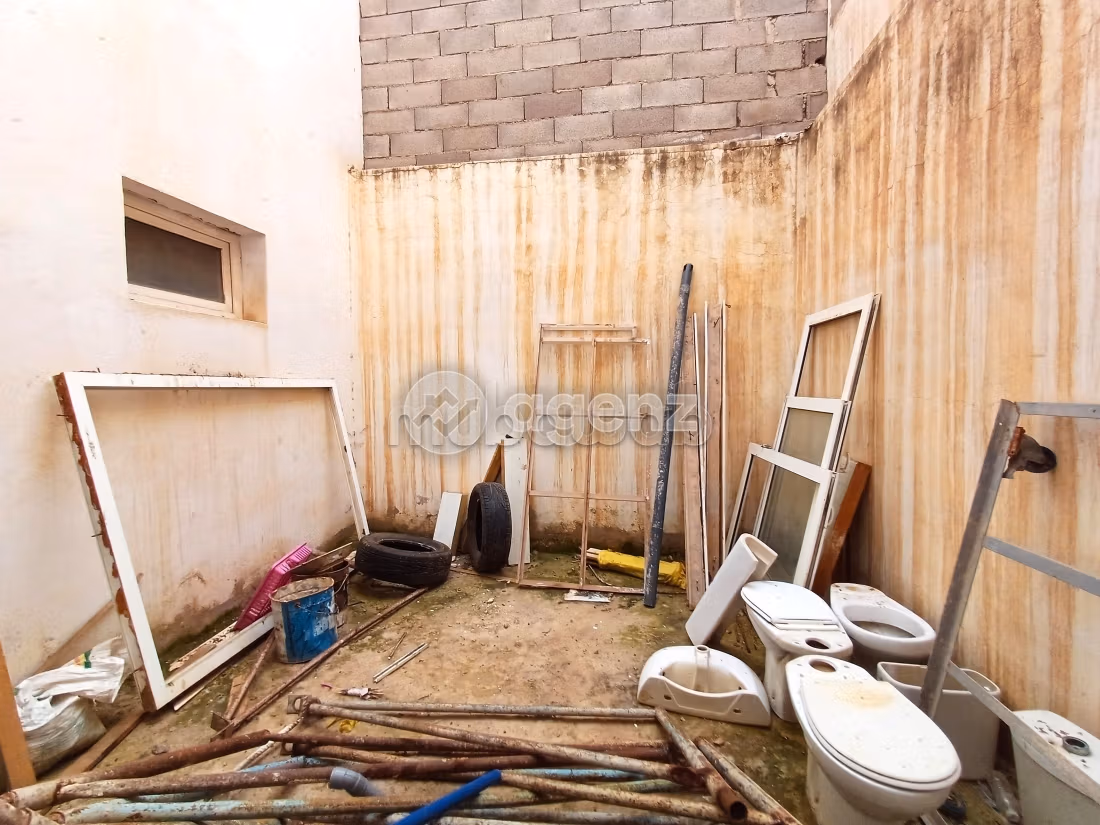 Villa à vendre 121 m², 6 chambres Al Wifaq Agadir