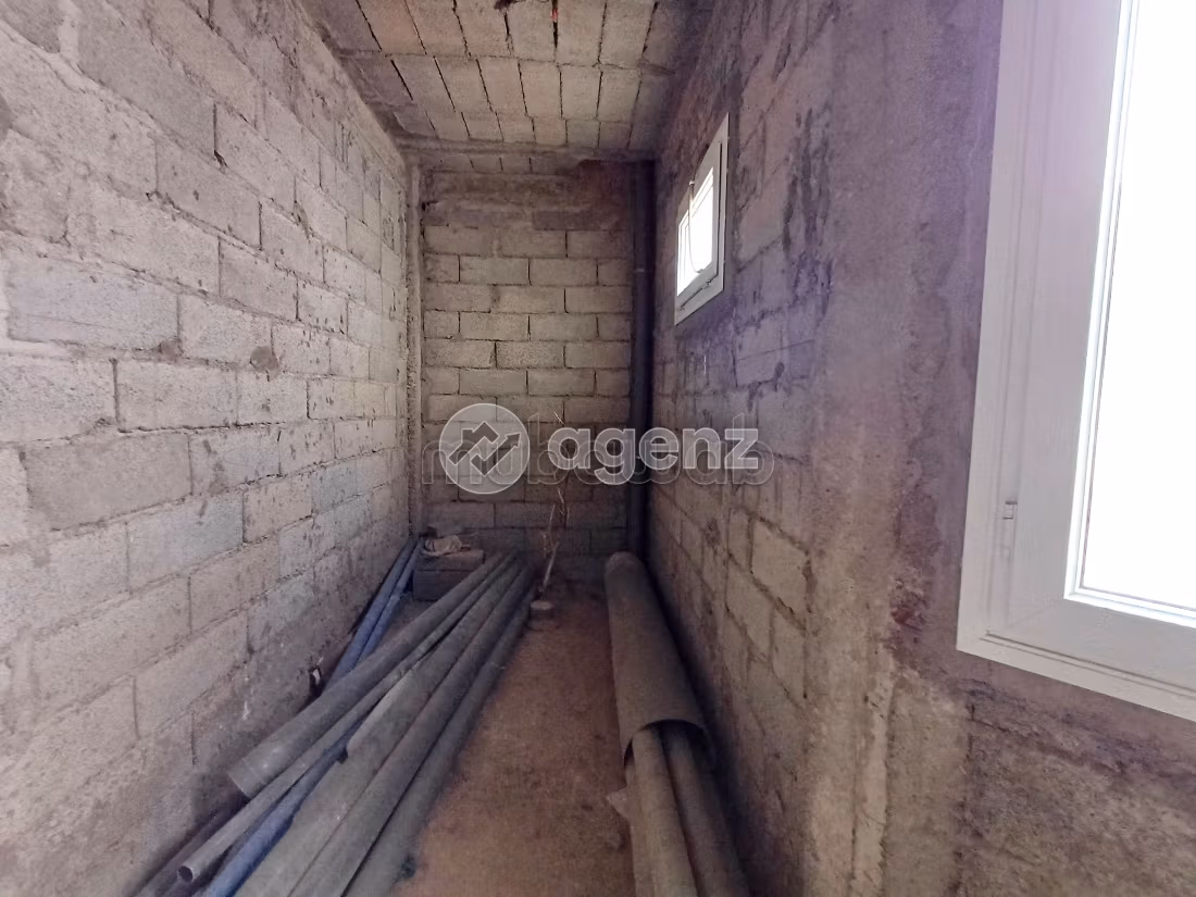 Villa à vendre 121 m², 6 chambres Al Wifaq Agadir