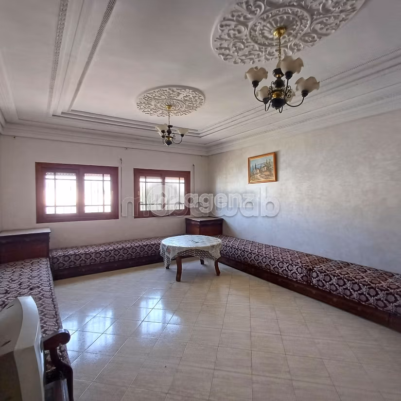 Appartement à vendre 99 m², 3 chambres Champ de course Fès