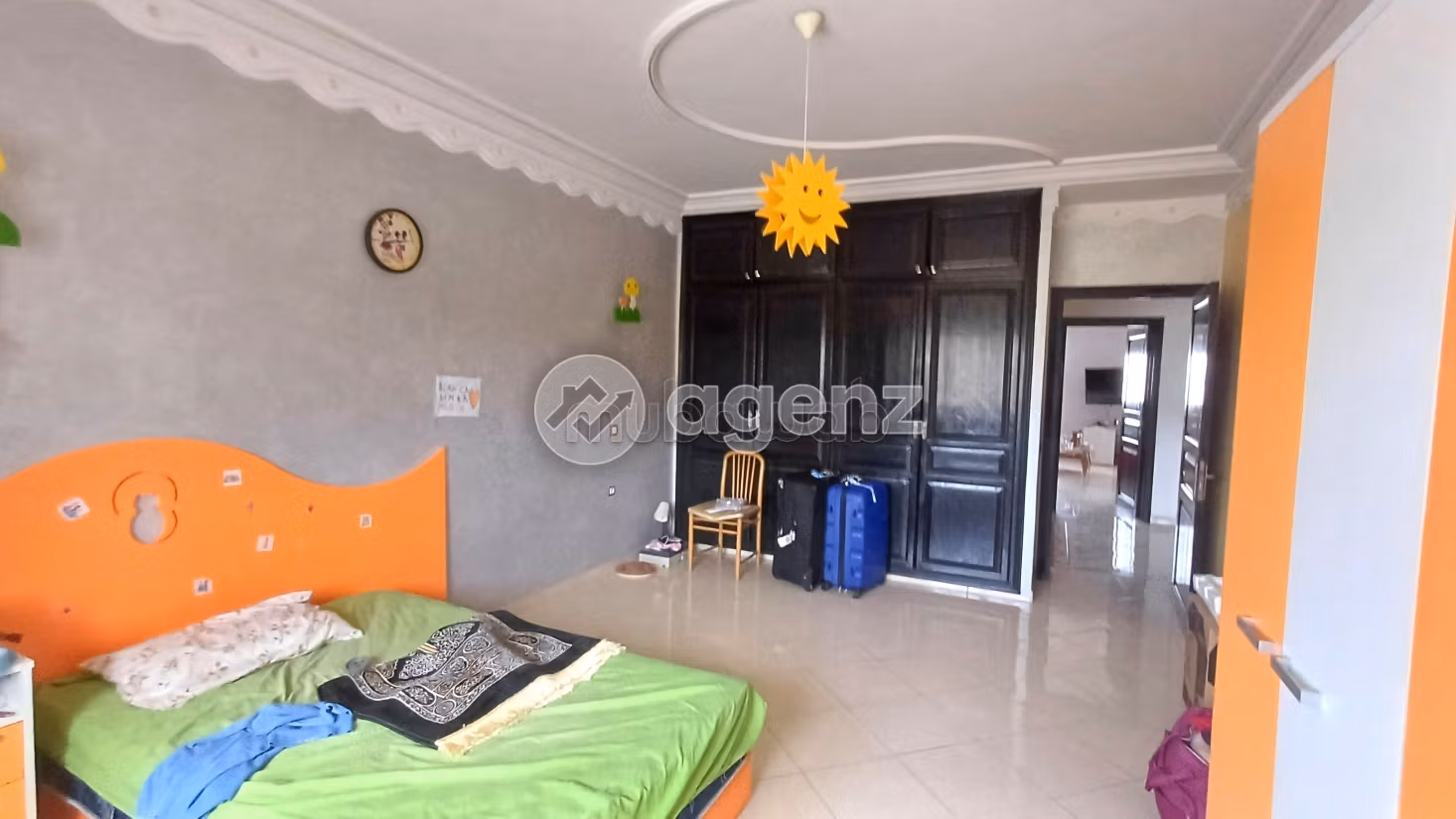High quality house for sale in Nassim 1.5 lovely rooms. Carpark, Balcony