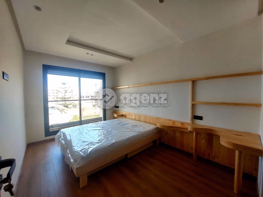 Vendita appartamento a Quartier Bachkou. Superficie di 88 m². Posto auto e giardino