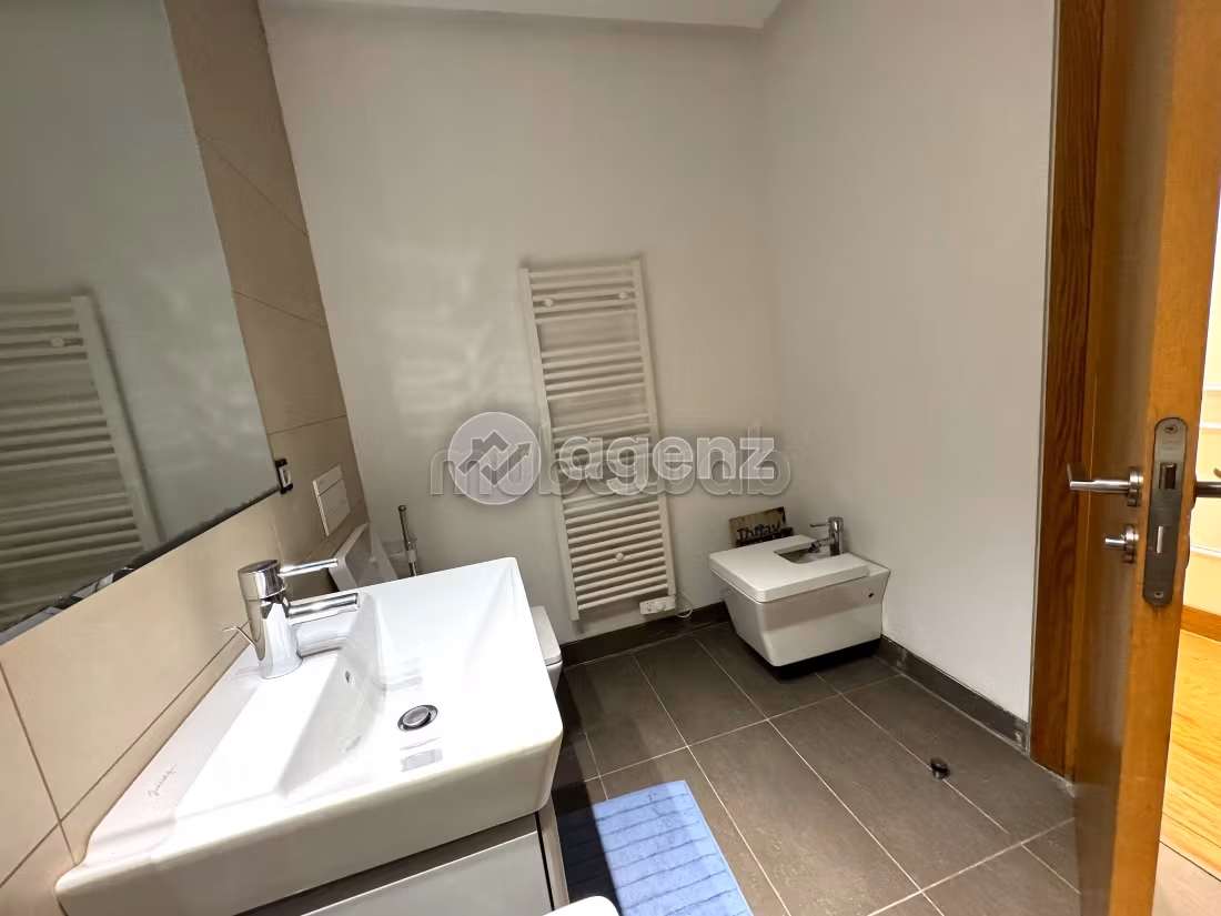 Appartement à louer 180 m², 3 chambres Ain Diab Casablanca