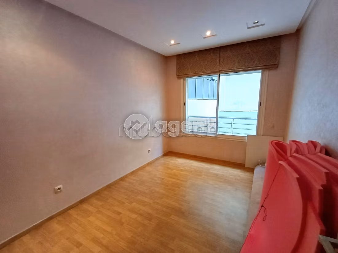 Appartement à vendre 168 m², 3 chambres Les hôpitaux Casablanca