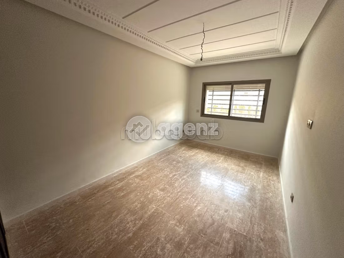 Bonito piso en venta en Californie. 2 dormitorios. Ascensor y plazas de aparcamiento