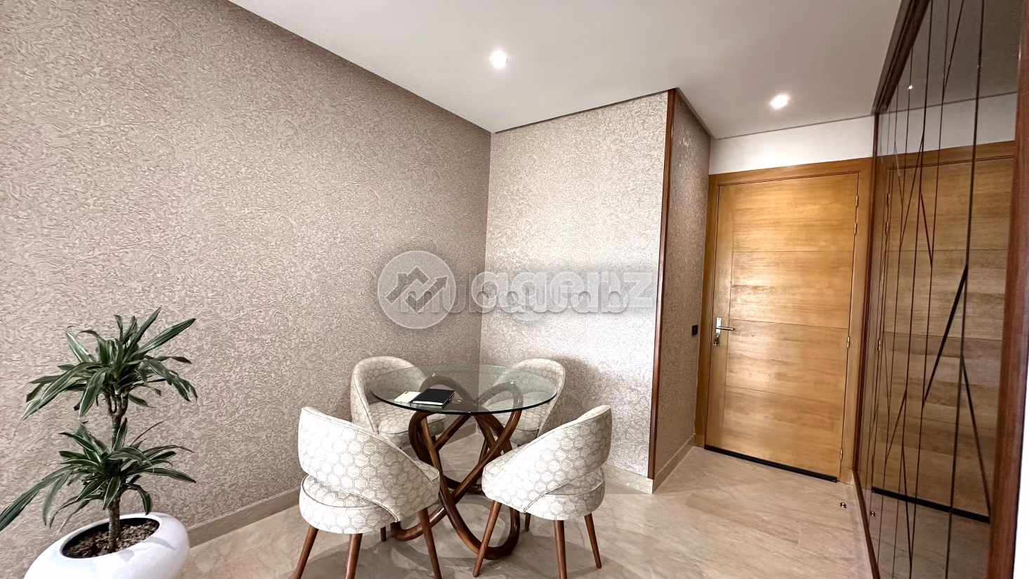 Find an apartment to buy. Surface area 86 m². Cellar