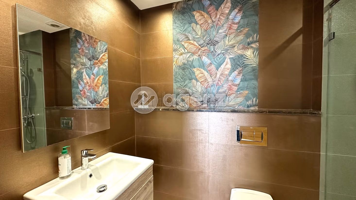 Find an apartment to buy. Surface area 86 m². Cellar