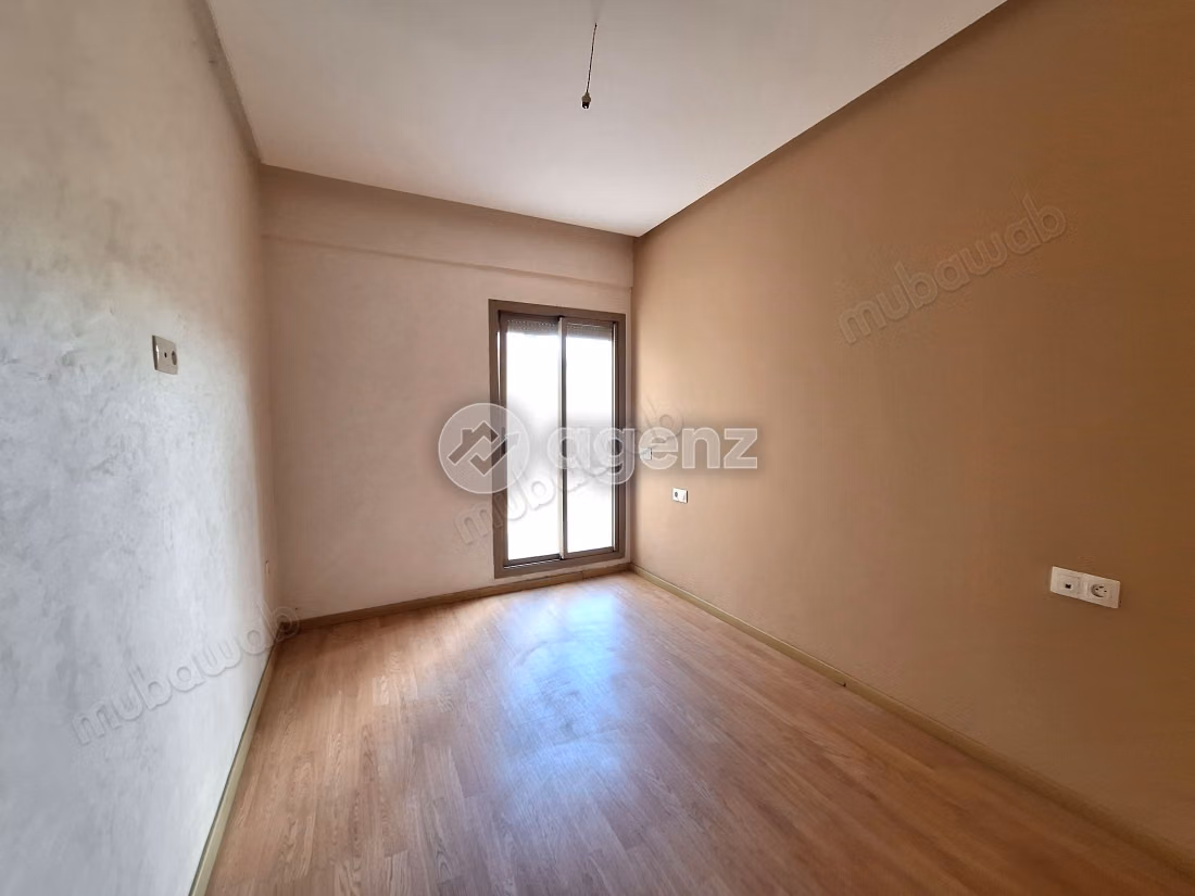 Appartement à vendre 92 m², 2 chambres Les Hôpitaux Casablanca