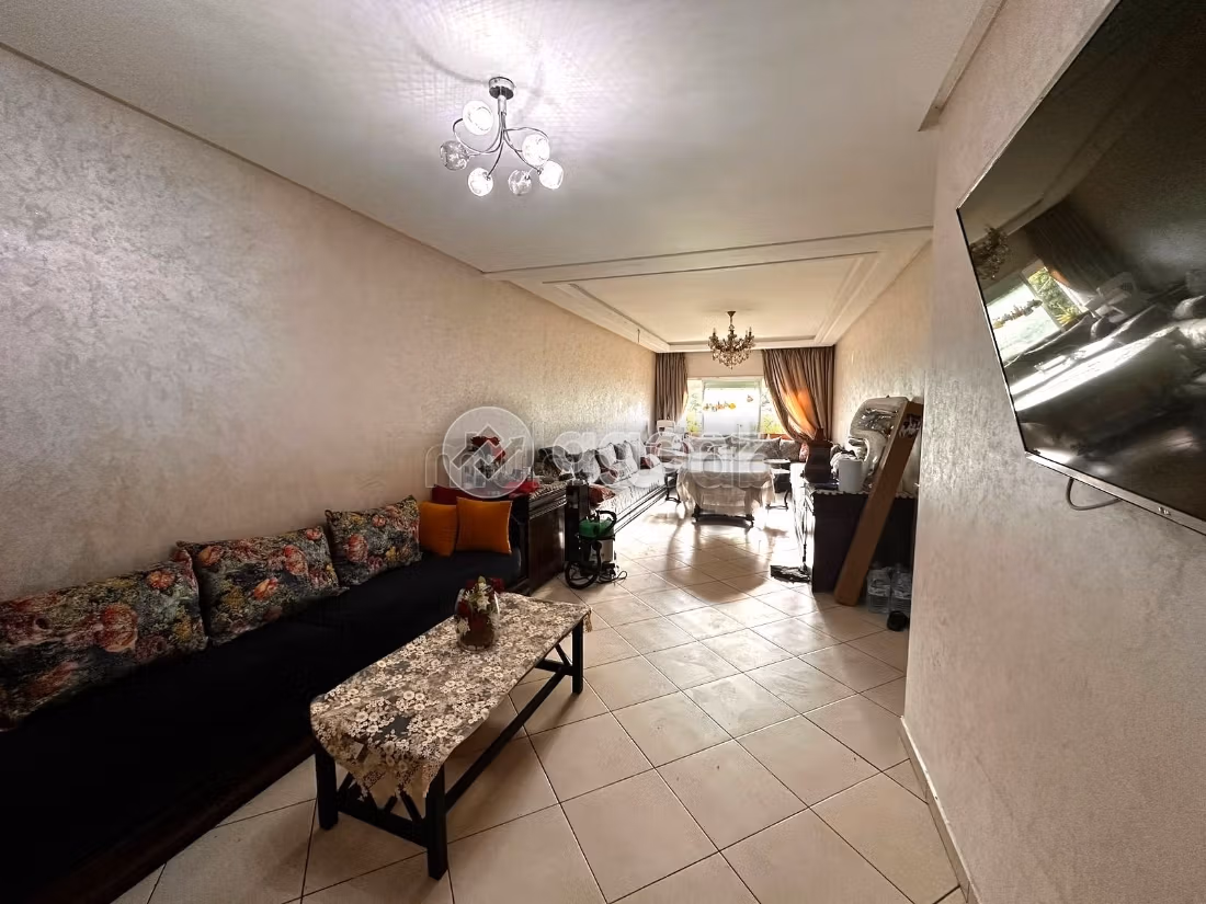 Splendido appartamento da acquistare. 3 camere. Ascensore e posto auto
