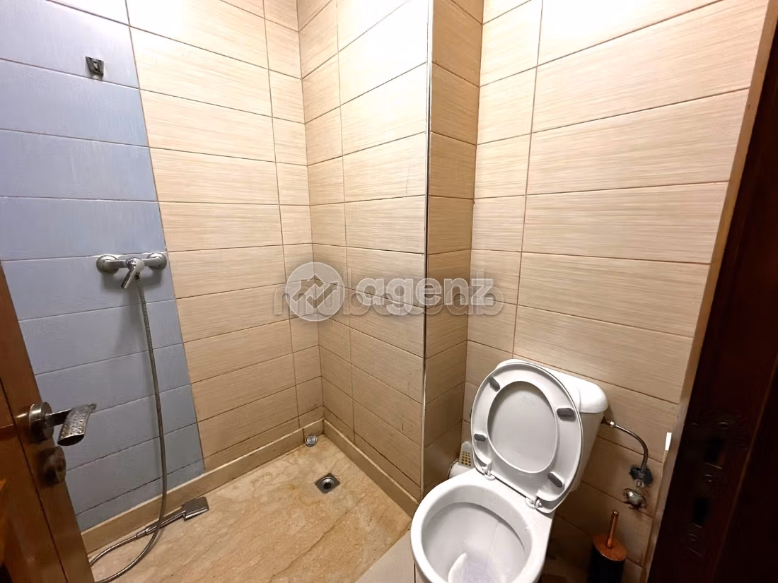 Splendido appartamento da acquistare. 3 camere. Ascensore e posto auto