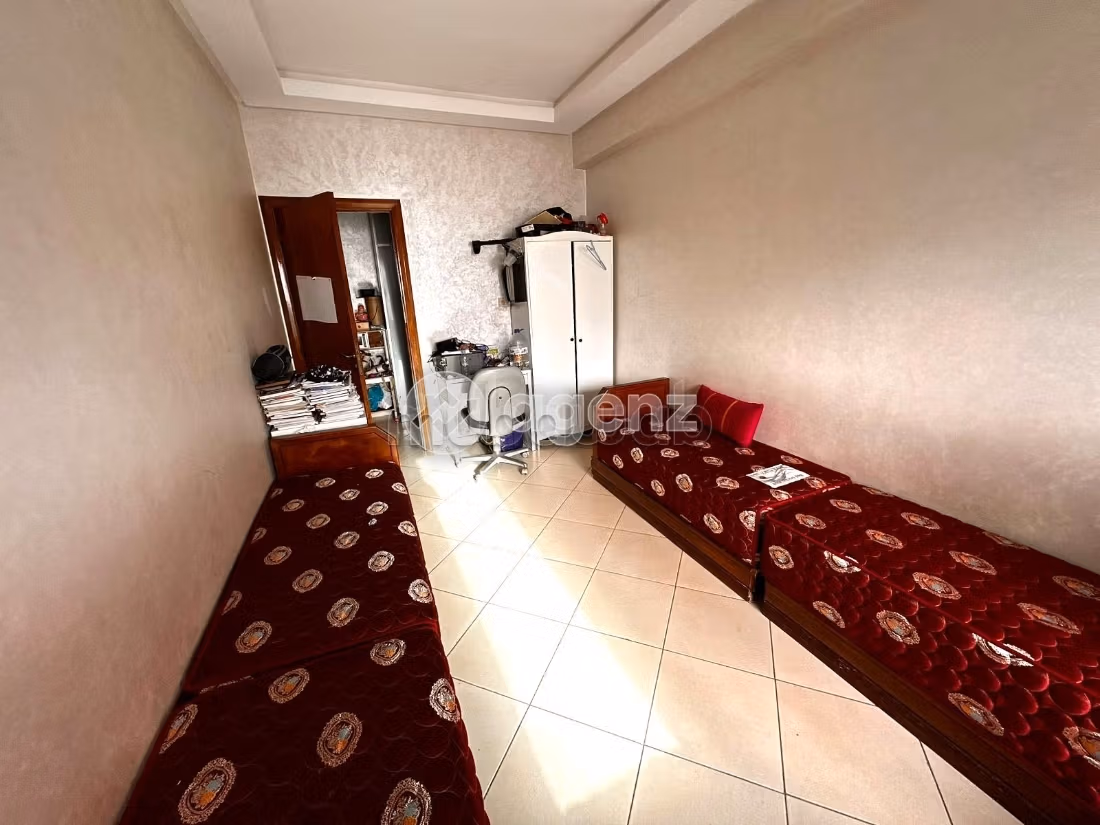 Splendido appartamento da acquistare. 3 camere. Ascensore e posto auto