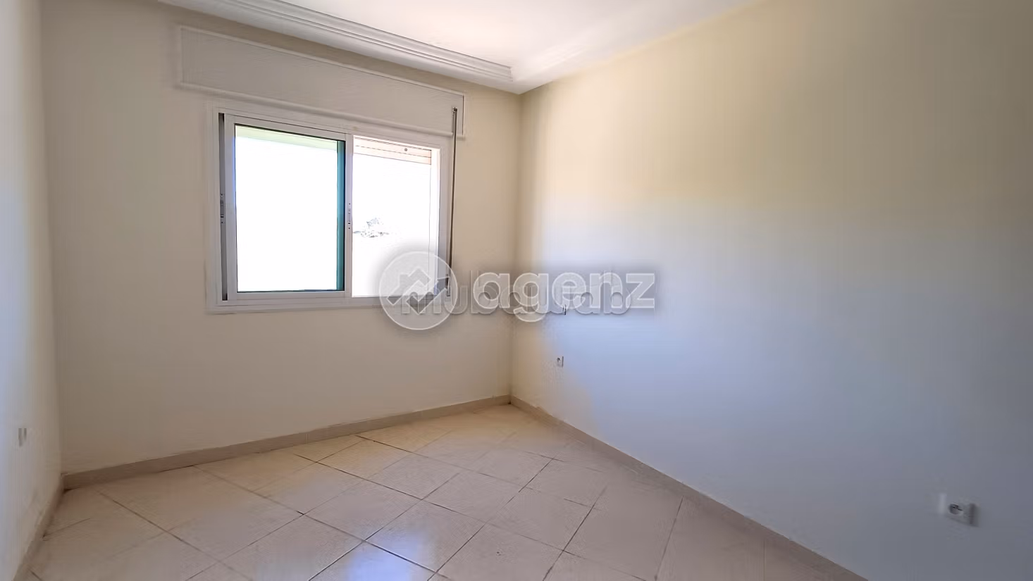Vendita appartamento. 2 belle camere da letto
