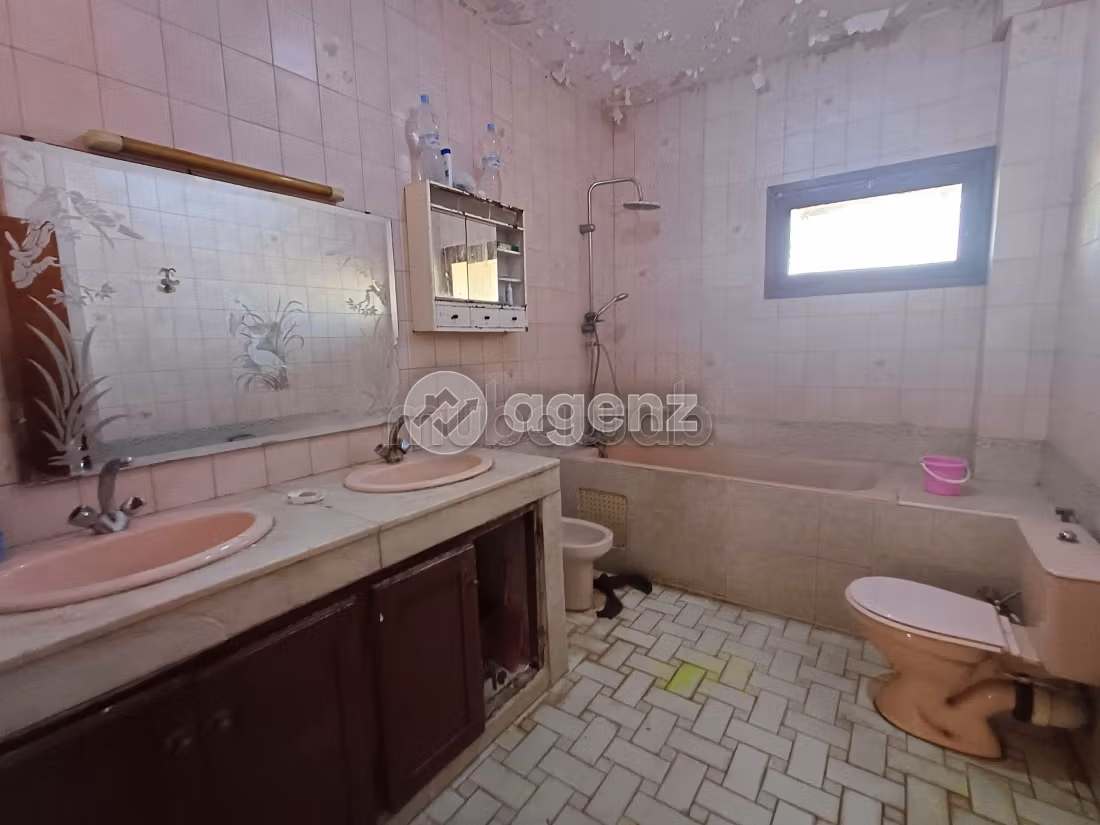 Villa à vendre 479 m², 4 chambres Aviation Mabella Rabat