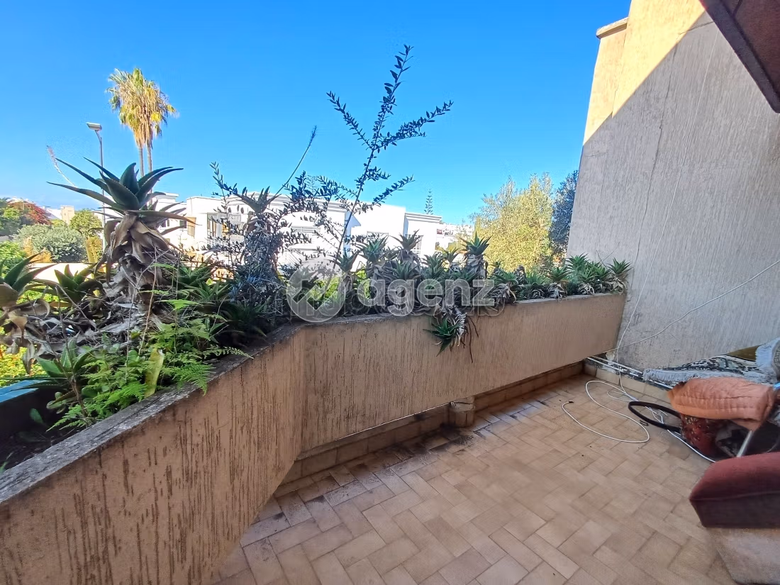 Villa à vendre 479 m², 4 chambres Aviation Mabella Rabat