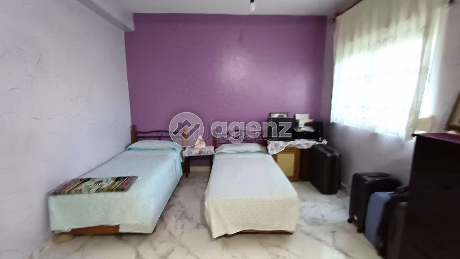 Luxury villa for sale. Small area 650 m². Cellar