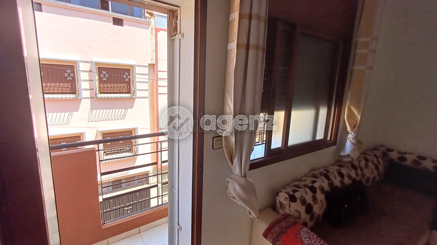 Te koop: appartementen in Sidi Maarouf. 2 Slaapkamers. Terras