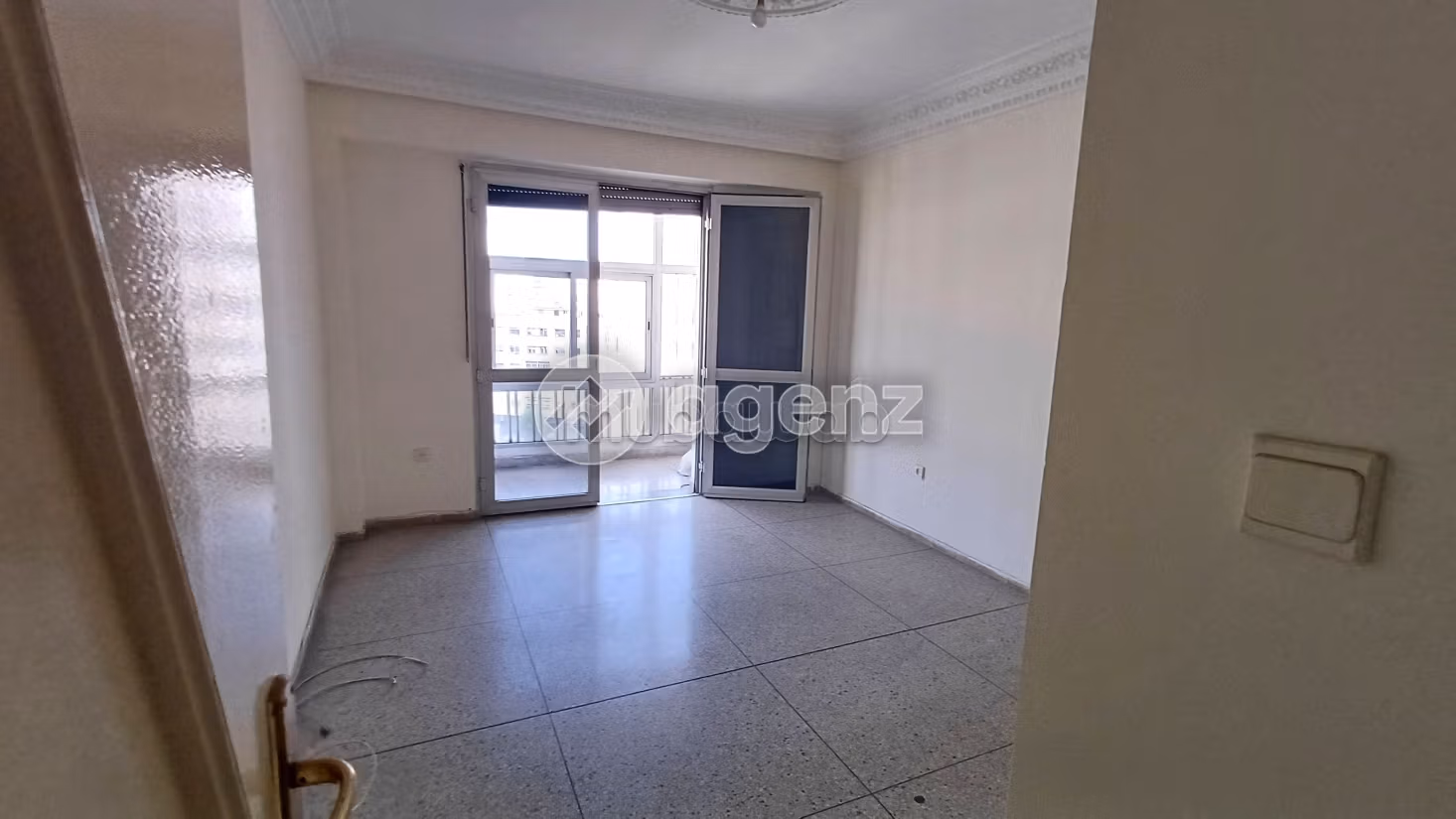 Appartement à vendre 100 m², 2 chambres La Gironde Casablanca — 2