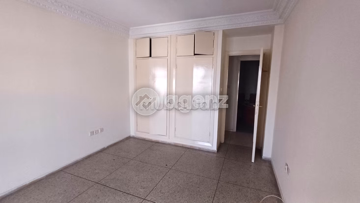 Appartement 100 m² à La Gironde — 12