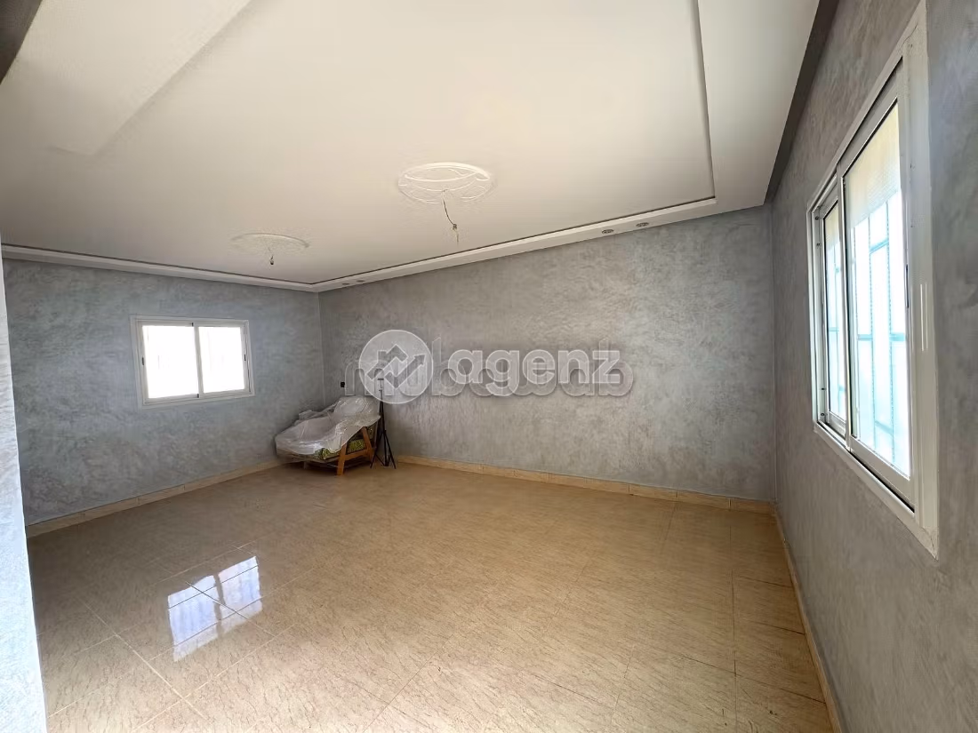 Casa in vendita. Superficie di 98 m². Posto auto