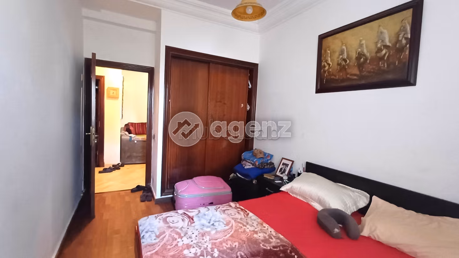 Apartment for sale. 2 rooms. Fully equipped kitchen