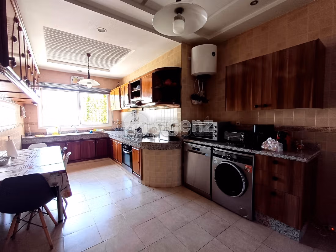 Appartement 125 m² à Bourgogne Ouest — 18