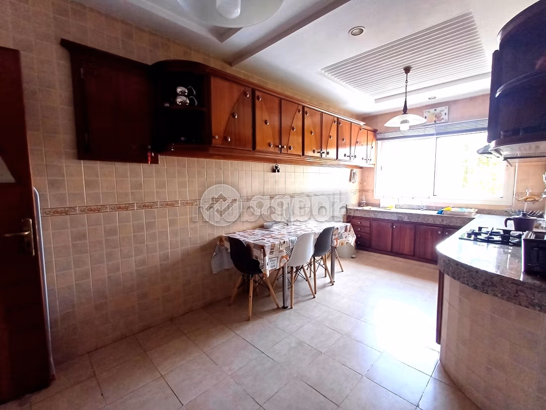 Appartement 125 m² à Bourgogne Ouest — 17