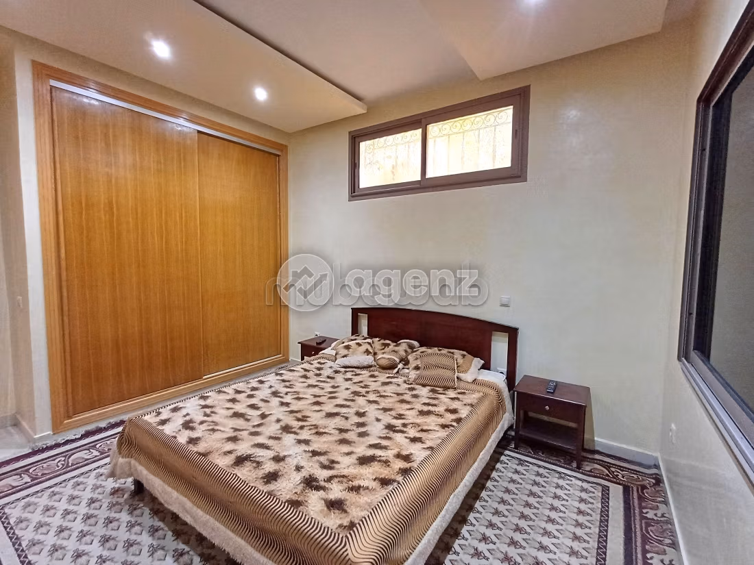 Luxury villa for sale in Hay Targa. Small area 650 m². Private car park