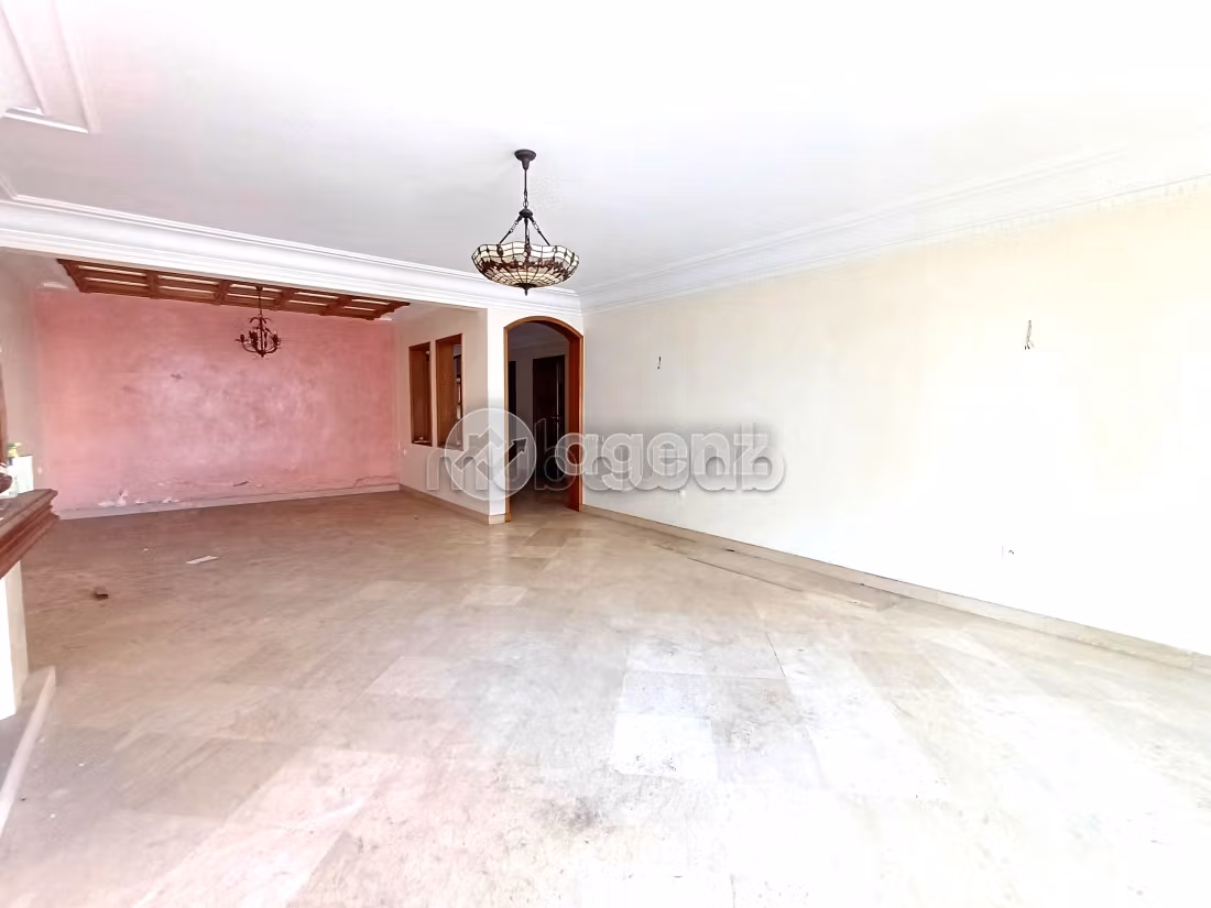 Appartement à vendre 182 m², 4 chambres Racine Casablanca — 2