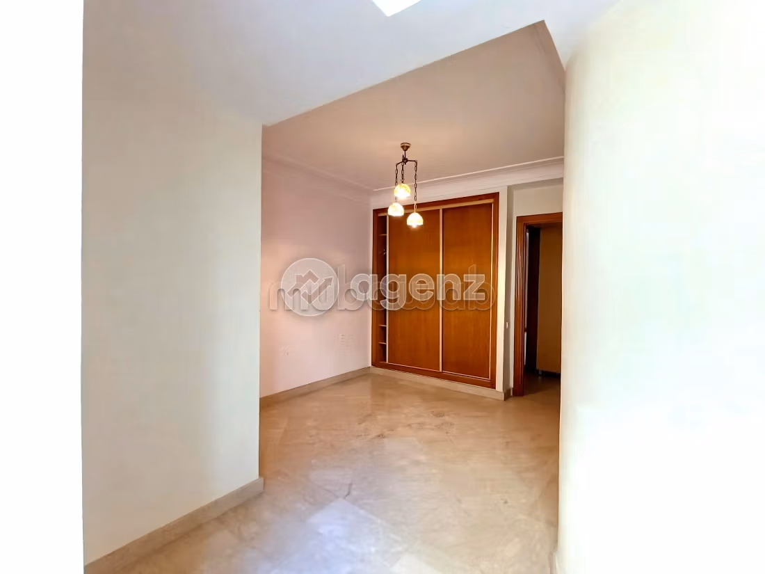 Appartement 182 m² à Racine — 15