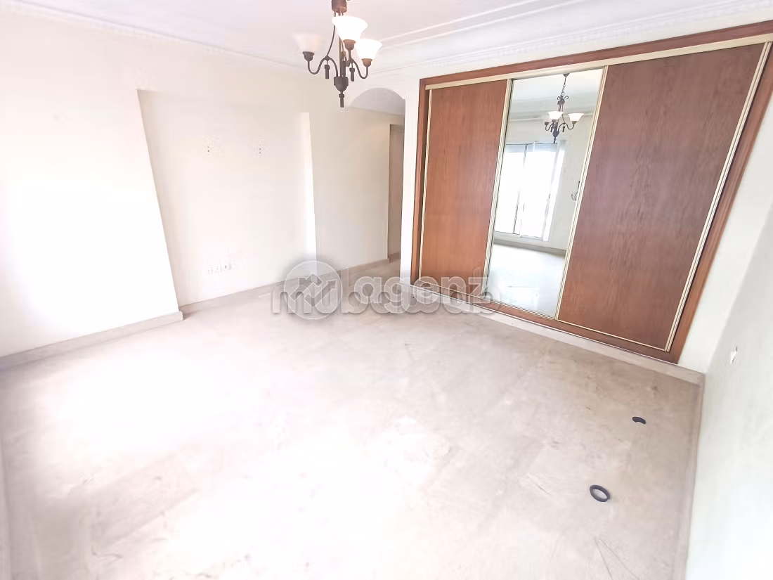 Appartement 182 m² à Racine — 13